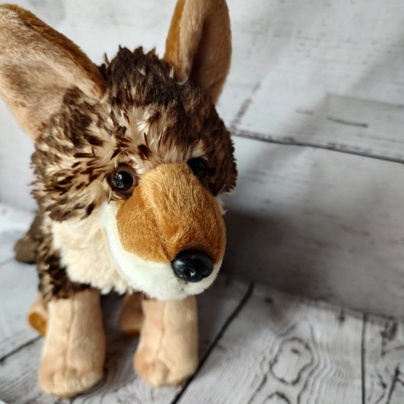 Wild Republic realistic brown Coyote Dog Wolf 12" Plush Stuffed Animal - Picture 2 of 8